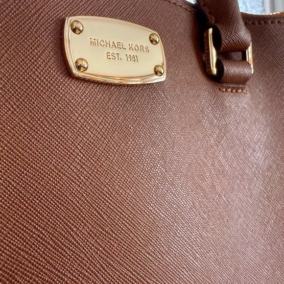 MICHAEL Michael Kors Kellen Satchel Tote with Gold Accents - Picture 2 of 12